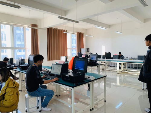 我院首屆學生技能大賽計算機技術及網絡技術賽項圓滿落幕，計算機技術開發成果豐碩